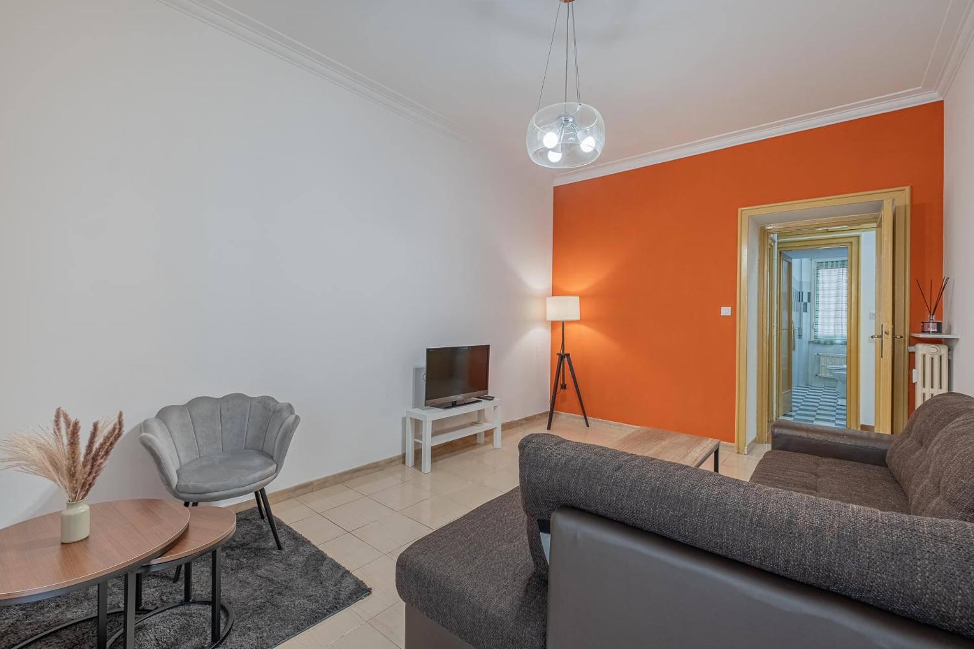 Orange Blue House 1bedr Metro Re Di Apartment *